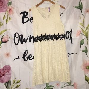 Alya Black and white Lace Dress